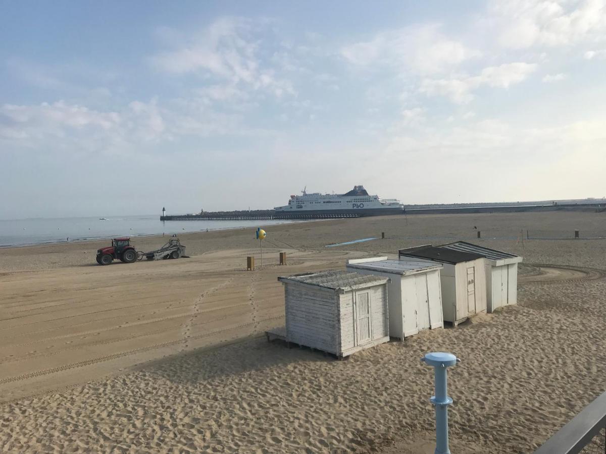Apartamento Le Bien Venue Chez Vous Calais Exterior foto