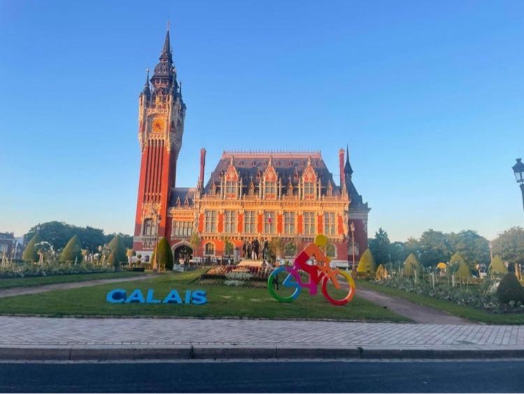 Apartamento Le Bien Venue Chez Vous Calais Exterior foto